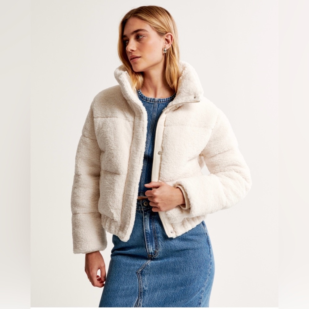 A&F Ultra Puff Mini Jacket
